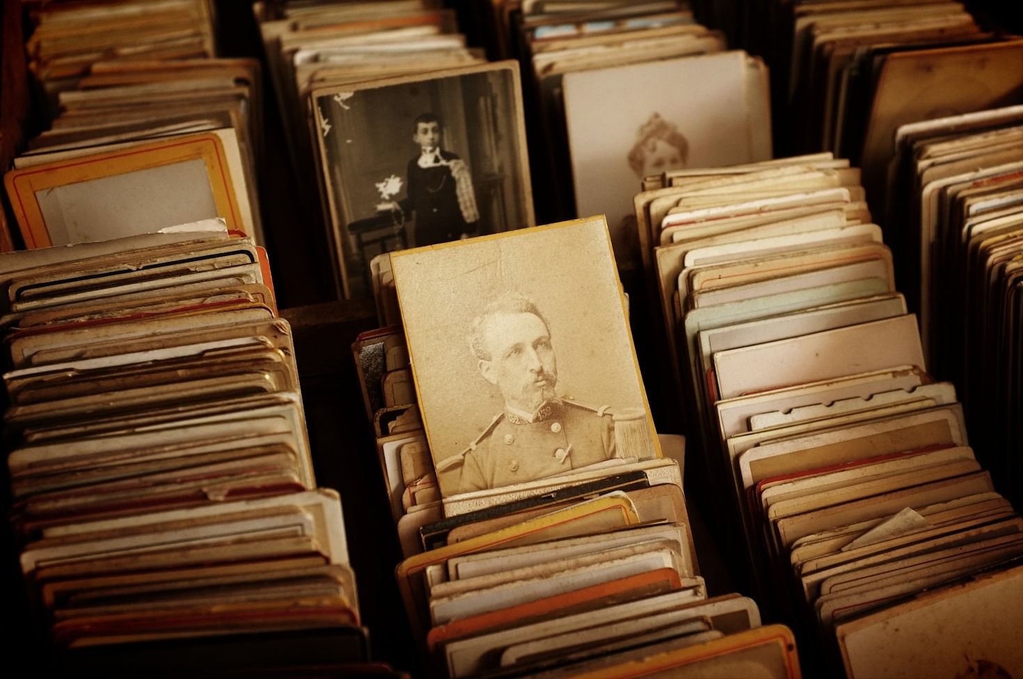 The Emotional Impact of Historical Memoirs
